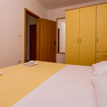 Apartments In Villa Top Trogir Room photo