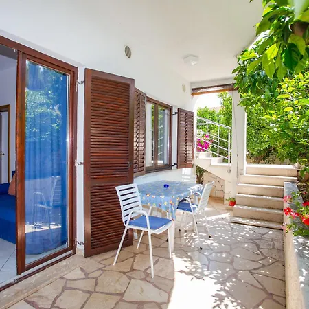 Apartments In Villa Top Trogir Room photo