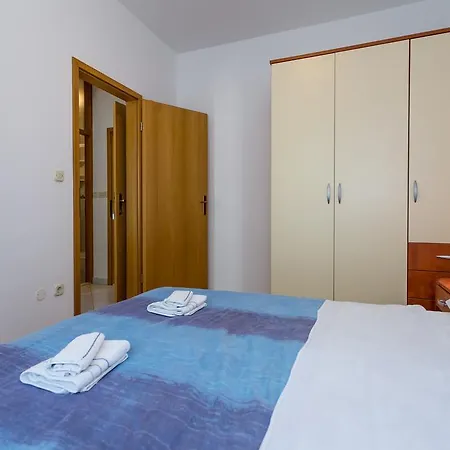 Apartments In Villa Top Trogir Exterior photo