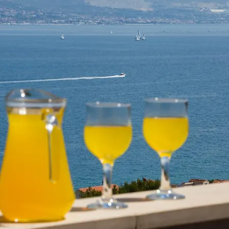 Apartments In Villa Top Trogir Exterior photo