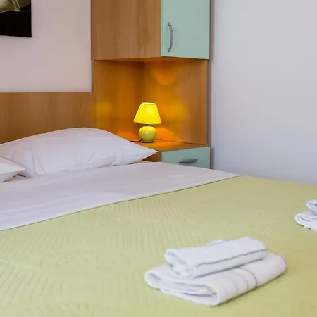 Apartments In Villa Top Trogir Room photo