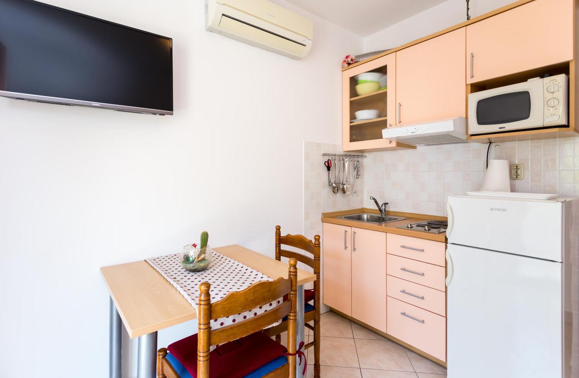 In Top Apartment *
