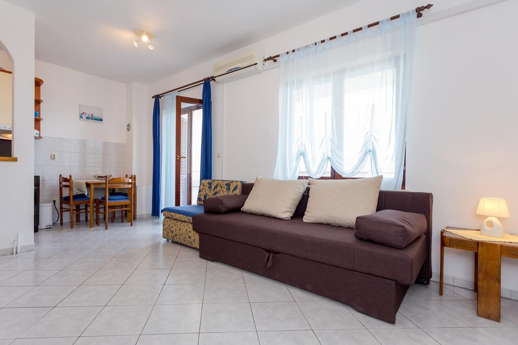 In Top Apartman *